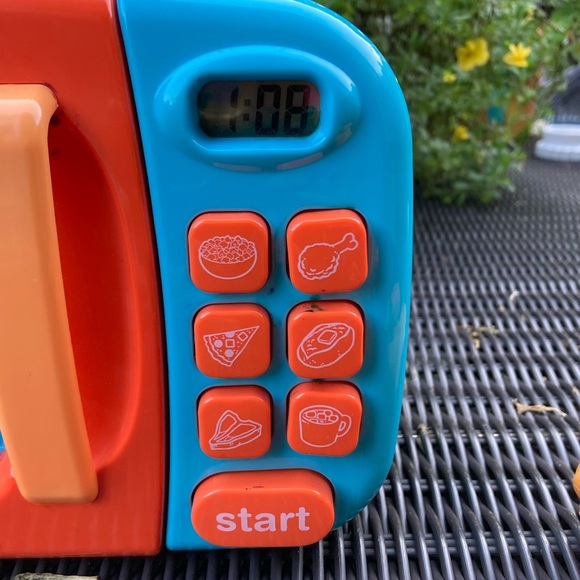 Just Like Home AD 11886 toy microwave - Picture 8 of 9